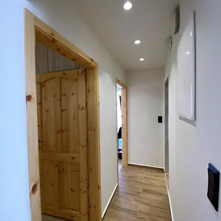 Ionias Seaside Resmo