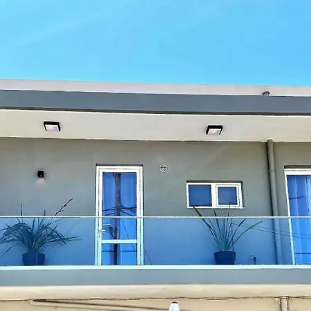 Ionias Seaside העיירה רתימנו