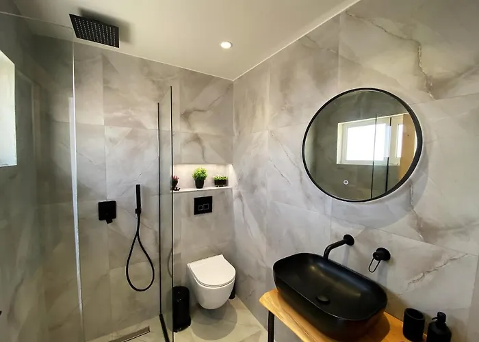 Ionias Seaside * Rethymno